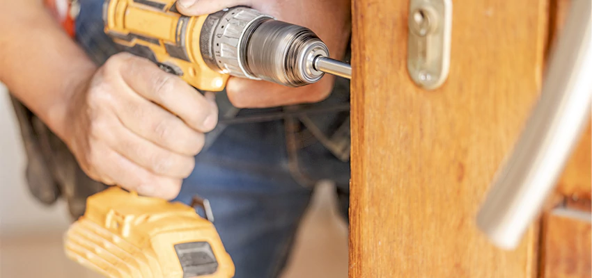 Emergency A1 Locksmith Services in Riverside, California