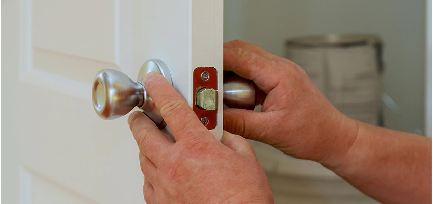 AAA Locksmiths For lock Replacement in Riverside, California