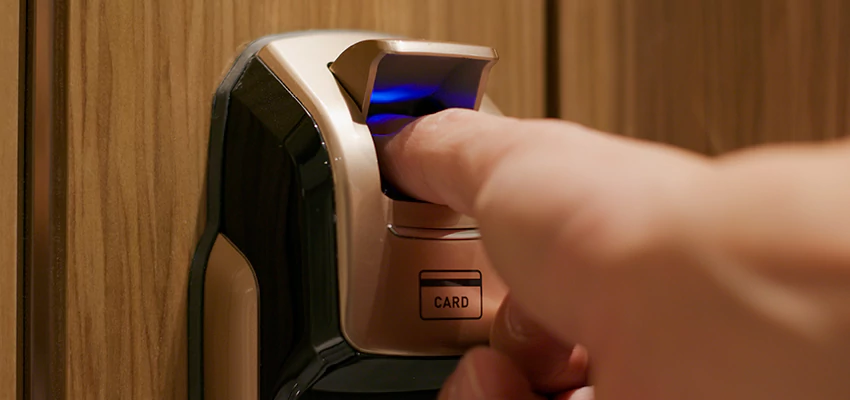 Locksmith Company For Window Lock Installation in Riverside, California